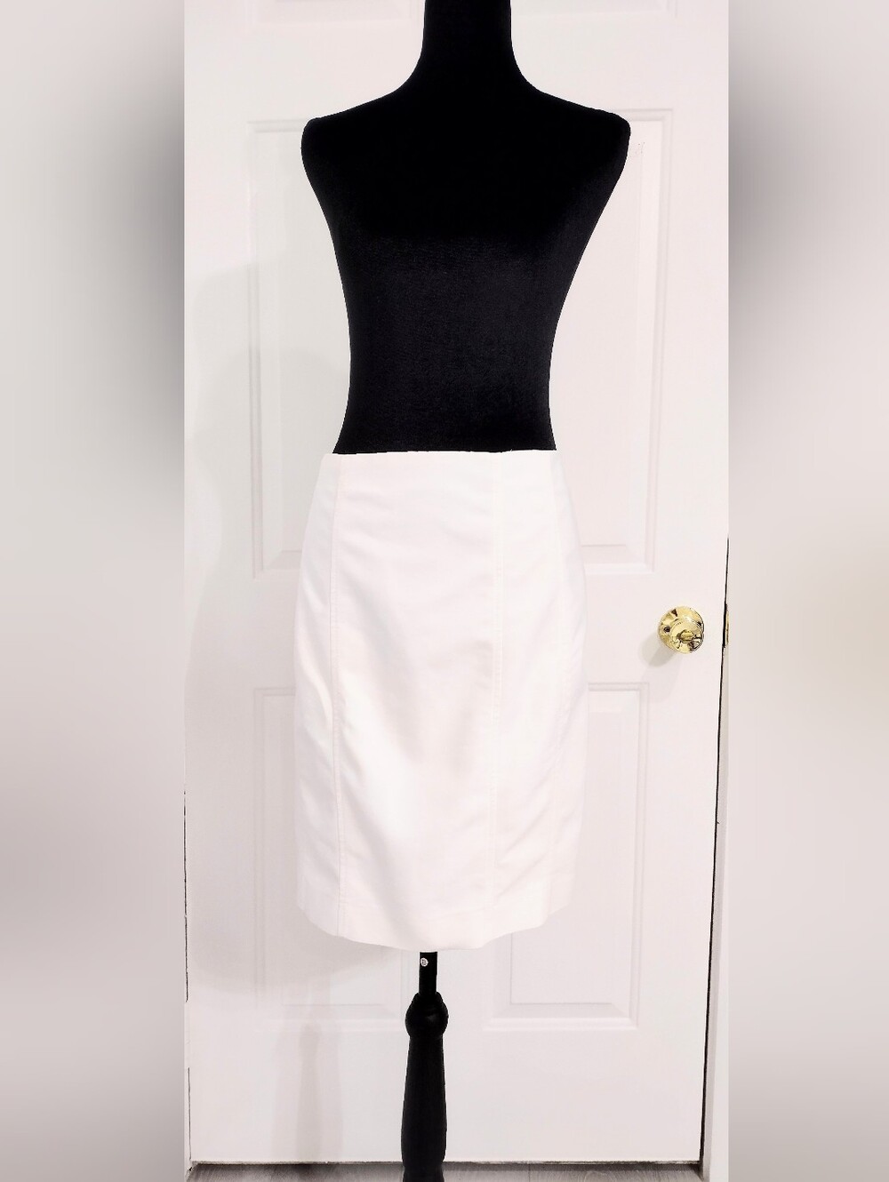 Express Sz 6 White Pencil Skirt
